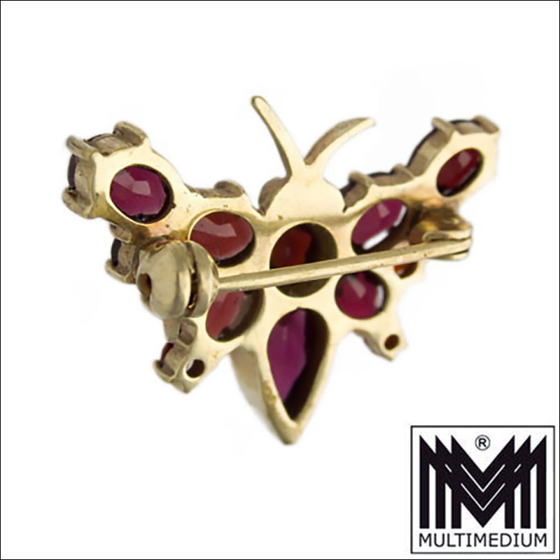 CRW 8533 Granat Brosche Schmetterling vergoldet gilt brooch garnet butterfly Granat Brosche Schmetterling vergoldet gilt brooch garnet butterfly
