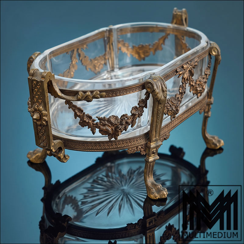 Gemini Generated Image 6br60z6br60z6br6 Antike Jardiniere Frankreich 19.Jh Kristallglas Bronze Doré Prunkschale Schale